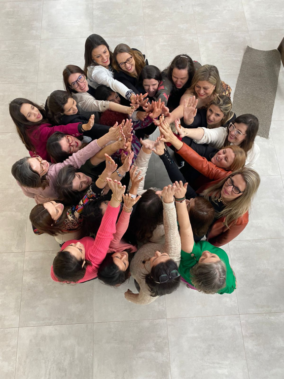 Empreendedorismo e associativismo feito por mulheres! –  ACIPG Mulher